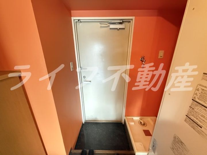 ファースト・ネットの玄関