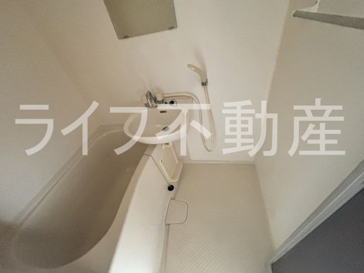 ウィンライフ近大前の風呂