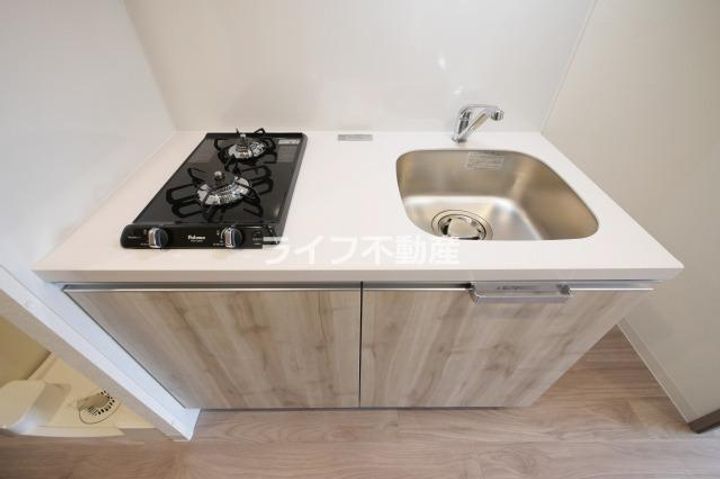 プレサンスOSAKA東成中本ハーヴィルのキッチン