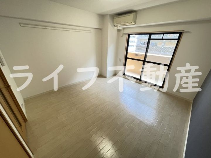 メルディアキューブやえのさとの居間