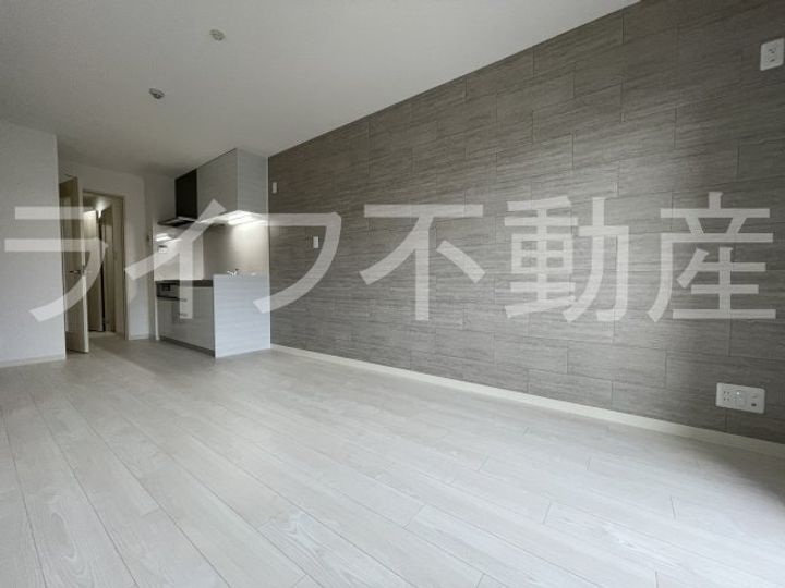 ラモーナ東山町Ⅰの居間