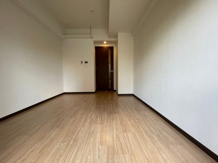 M’プラザ小阪駅前の居間