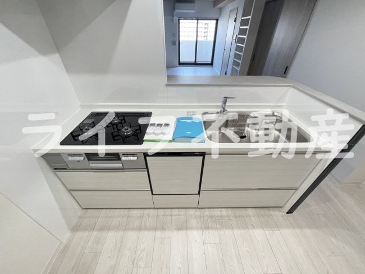 プレサンスNEO新深江リュミエルのキッチン