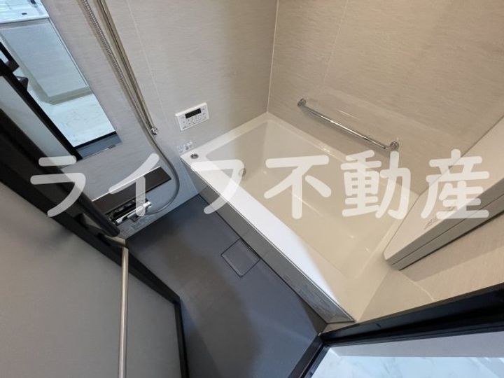 プレサンスNEO新深江リュミエルの風呂