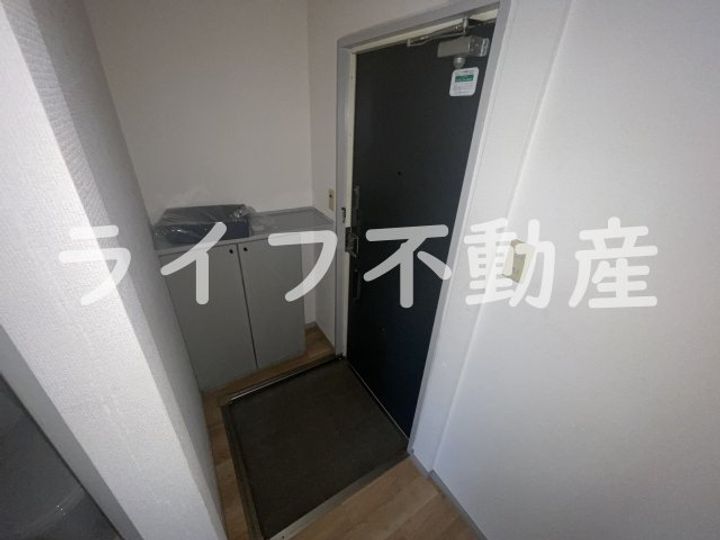 サンビレッジ東大阪の玄関