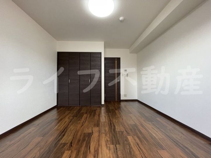 第10美和マンションの内装