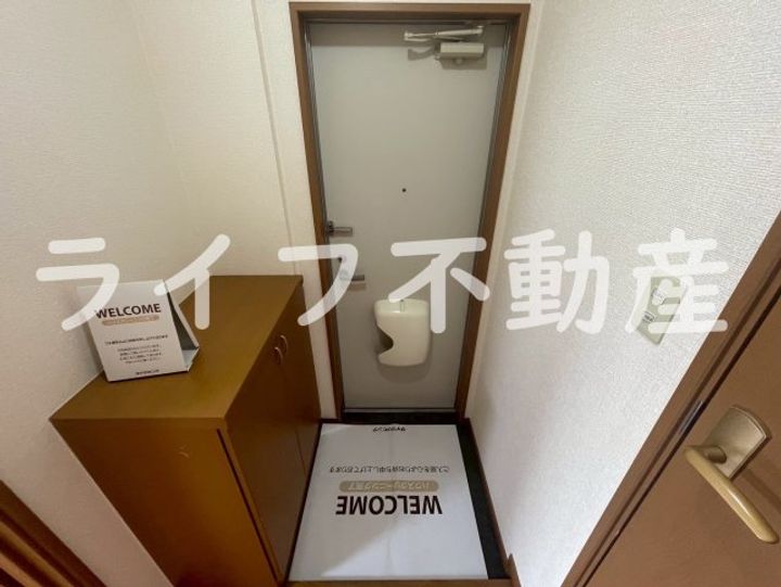 サニーコートオオクボの玄関