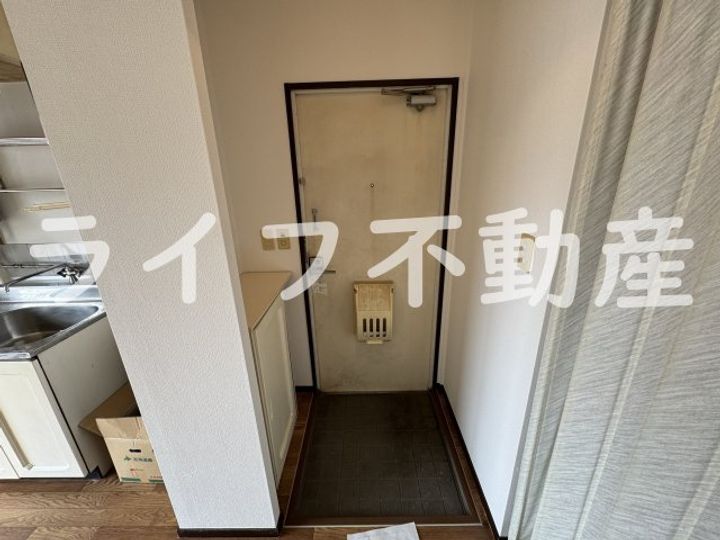 サンライフ玉串B棟の玄関
