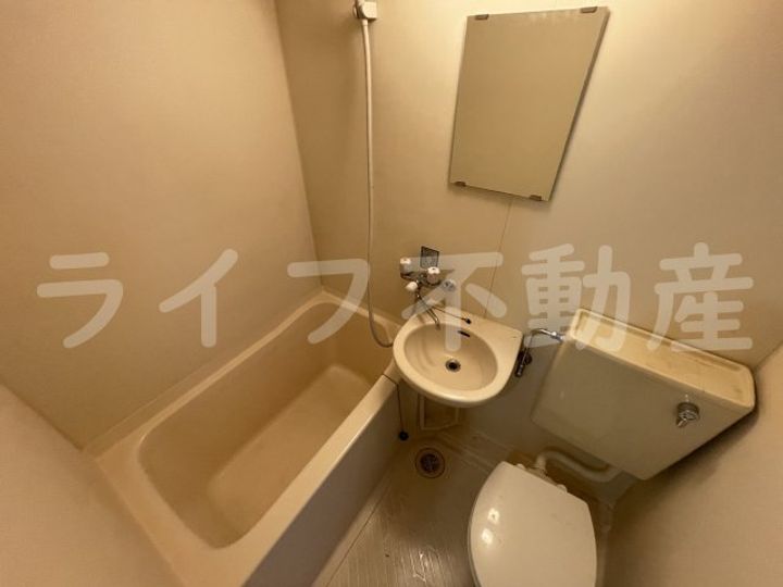リバティーライフの風呂
