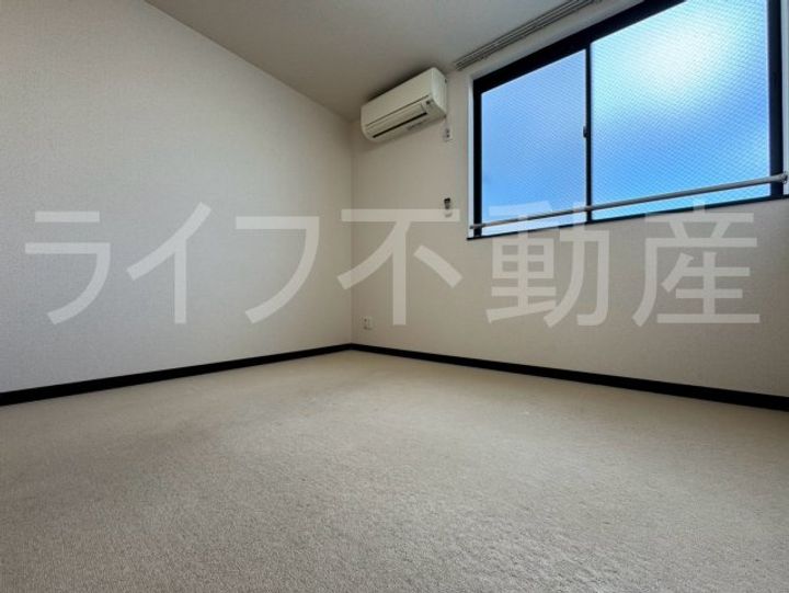 BELL728の内装