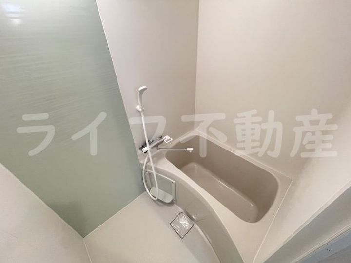 ONEメゾン東花園の風呂