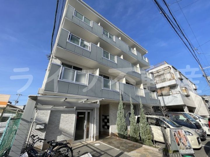 ONEメゾン東花園の外観