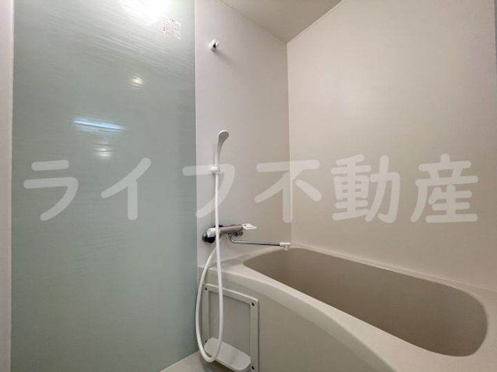 ONEメゾン東花園の風呂