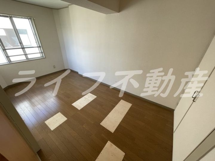 シャトー西村の内装
