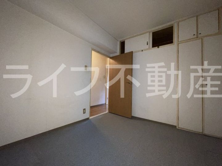 ヤマトマンションの寝室