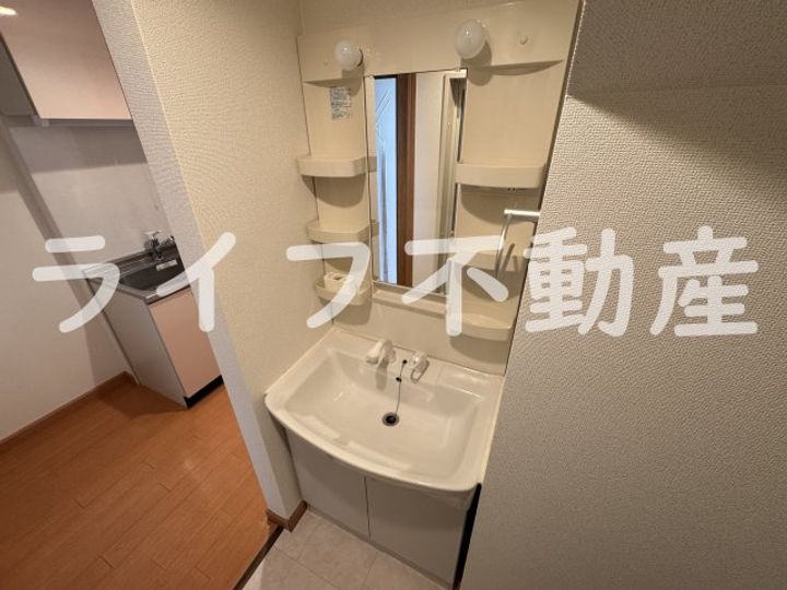 アイリス・セカンドのその他画像