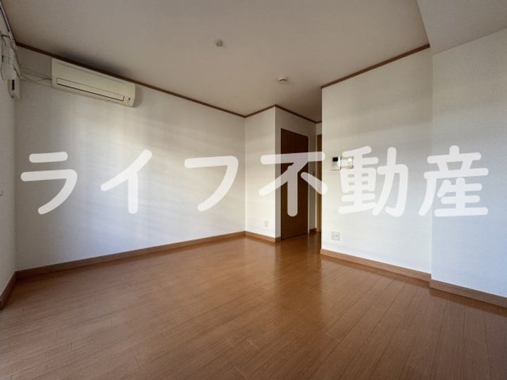 アイリス・セカンドの内装