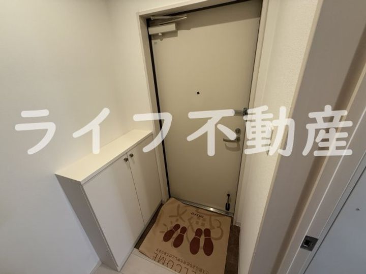 F mirai Grusの玄関