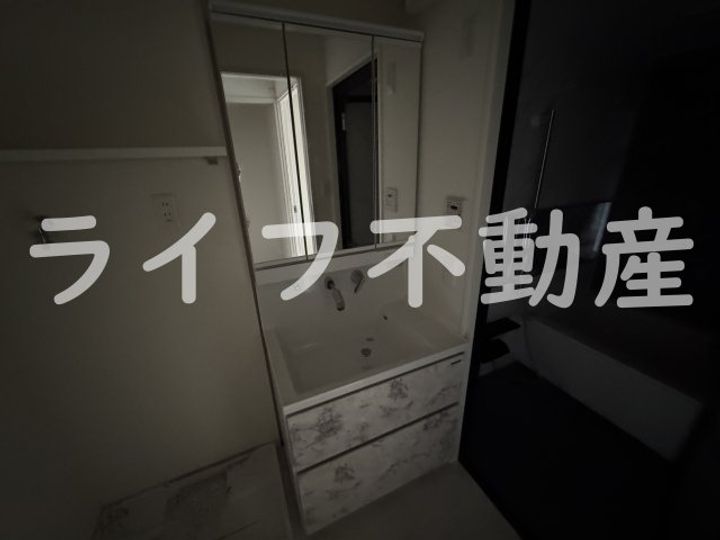 PHOENIX CLOVE TOMOIのその他画像