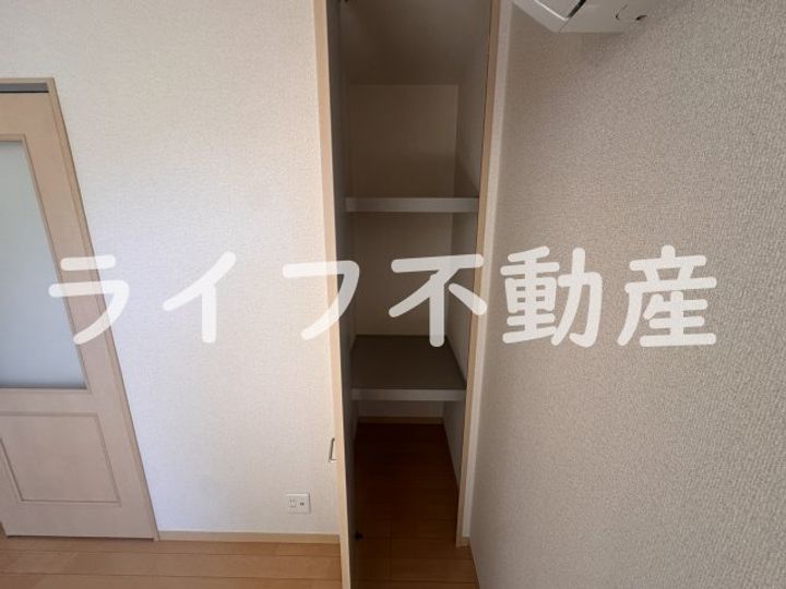 ドゥ・リュエルAのその他画像