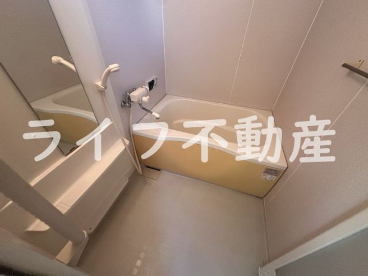 ドゥ・リュエルAの風呂