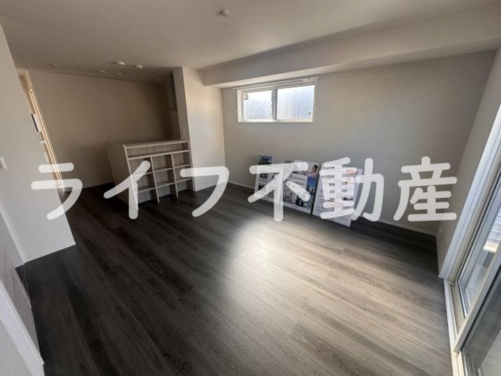 グルーヴィフィールドの居間