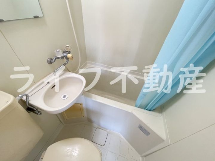 ライラック小阪の風呂