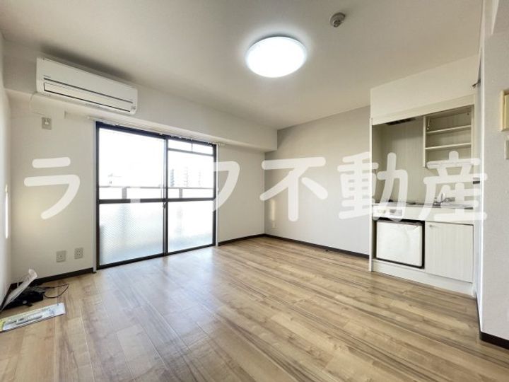 ライラック小阪の居間