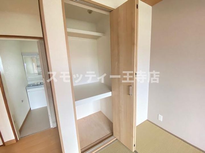 今里ハイツの内装