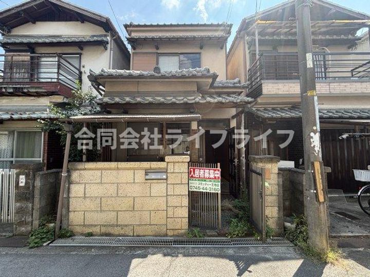 奈良県生駒郡斑鳩町龍田2丁目(一戸建)の賃貸物件の外観