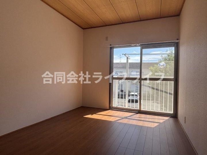 万葉第2ハイツの内装