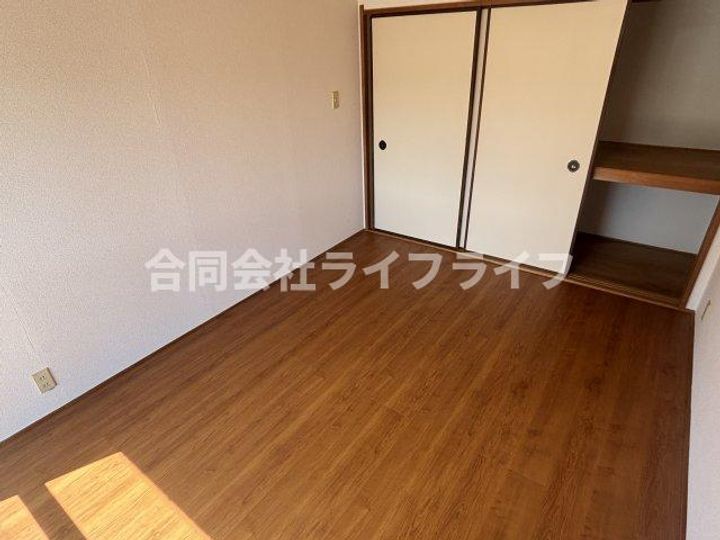 万葉第2ハイツの内装