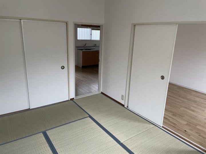 レピュート北野の内装