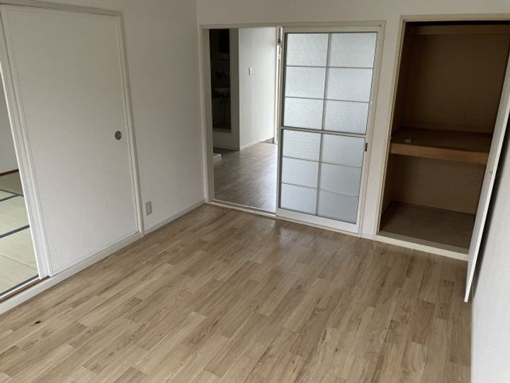 レピュート北野の内装