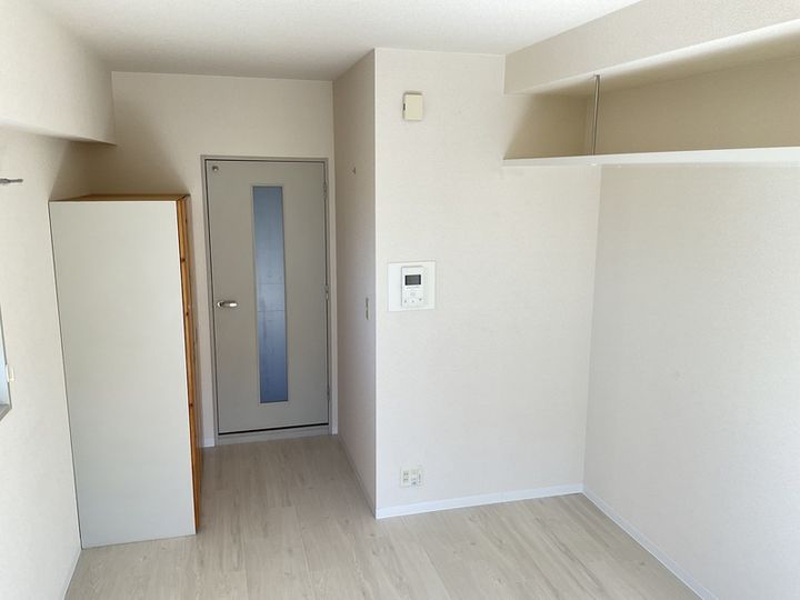 クレスト中もず の居間