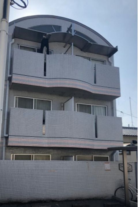 シャルマンフジ津久野弐番館の外観
