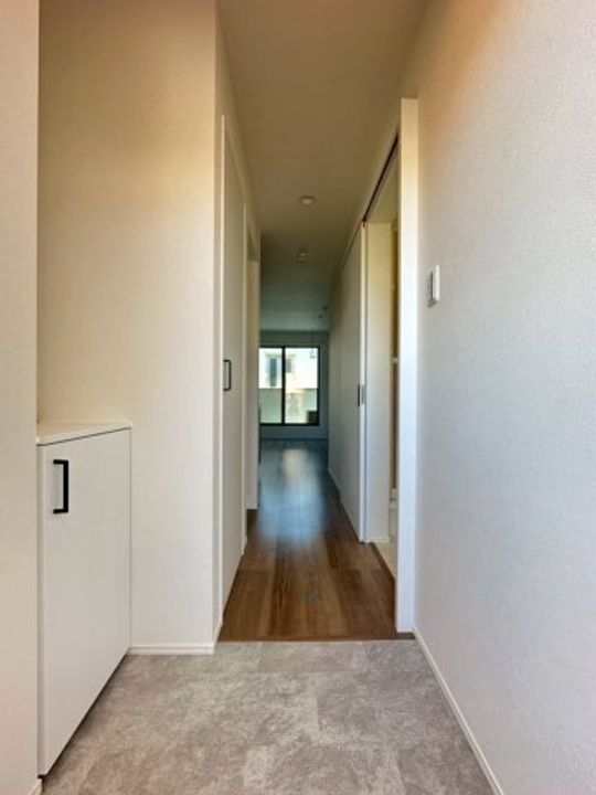 レガーロ鳳東町の内装