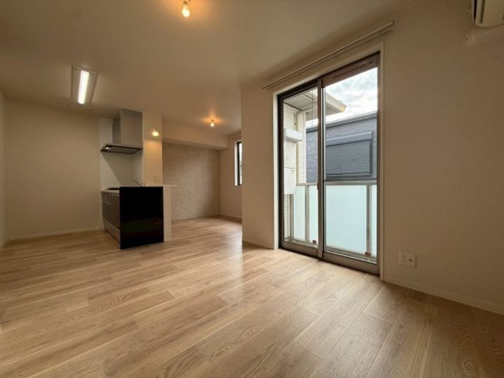 大阪府堺市西区鳳中町1丁(アパート)の賃貸物件の居間