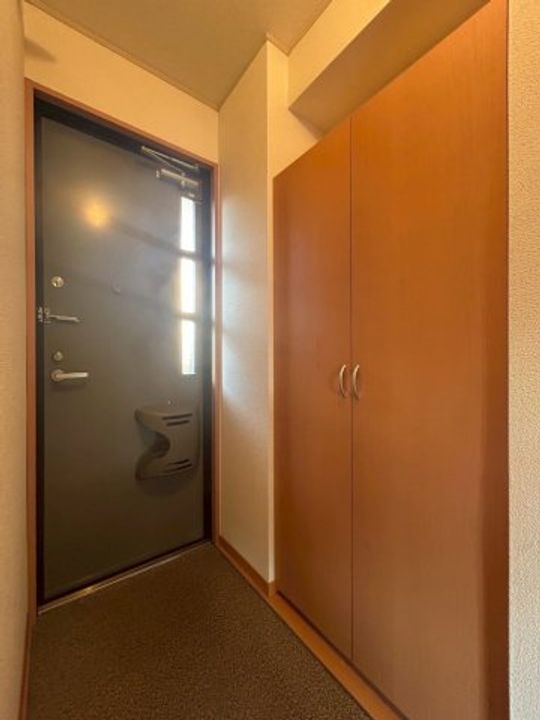 エストゥディオの玄関