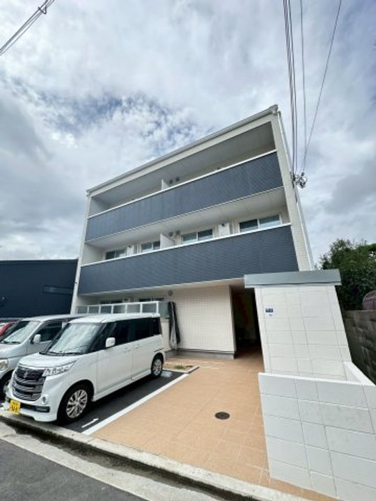 クレンツメゾンの外観