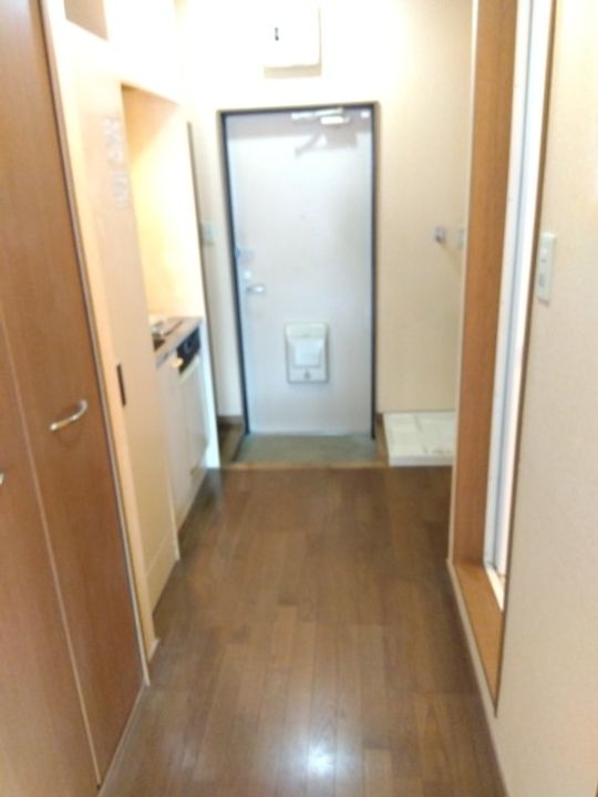 メゾンエトワールの玄関