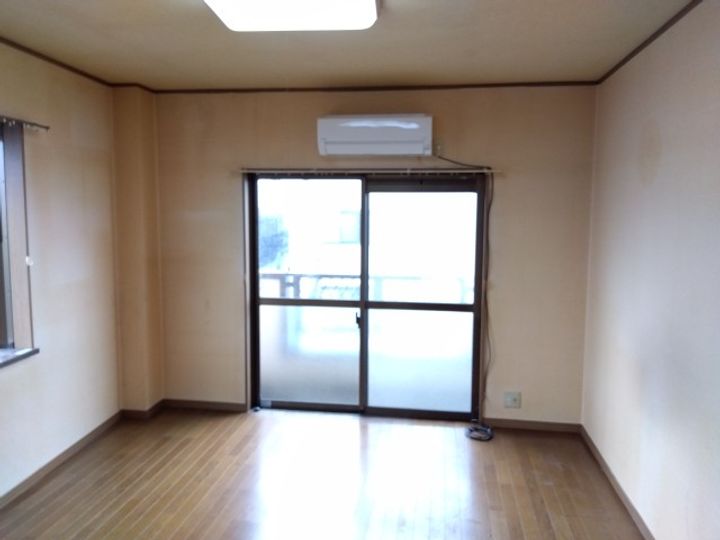 メゾンエトワールの居間