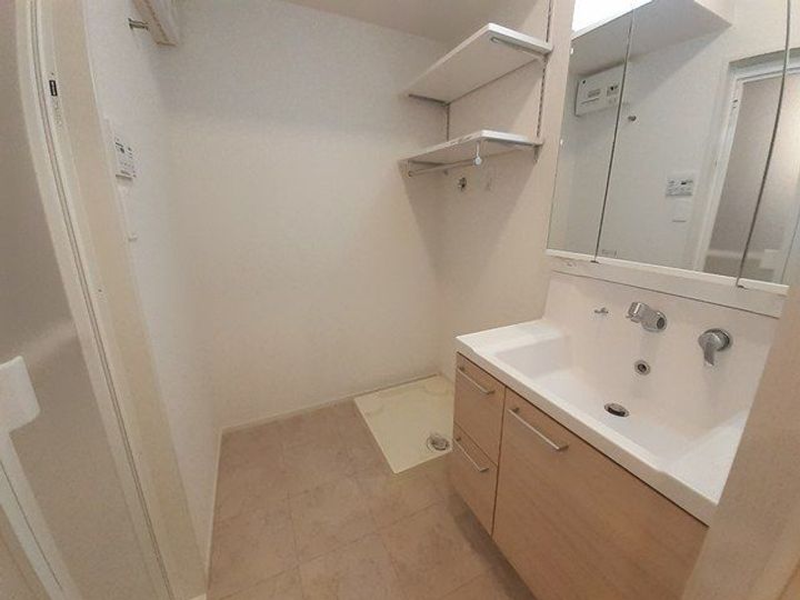 ロンガヴィータ和泉Ⅱのその他画像