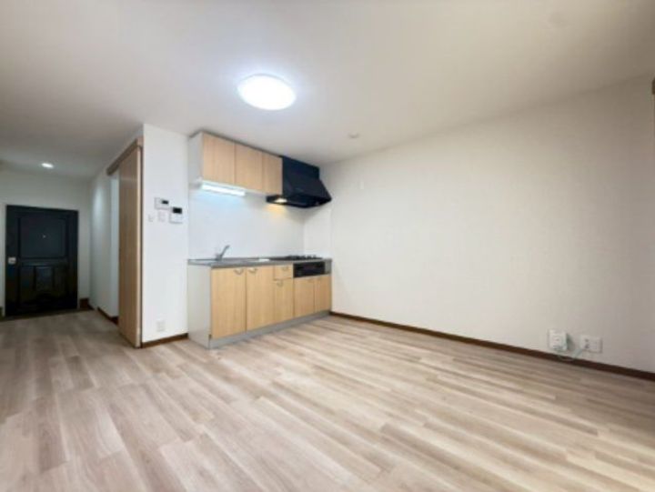 マンションはごろもの居間