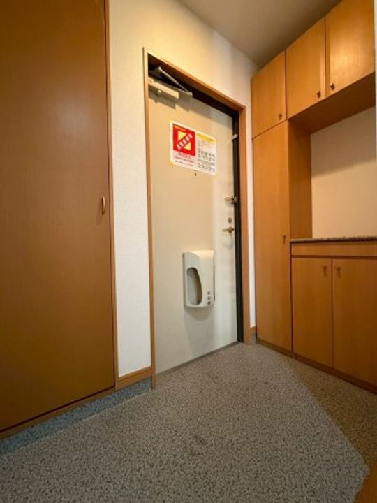 エミ—ユ1の玄関