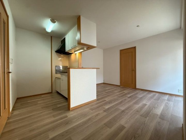 エミ—ユ1のその他画像