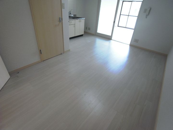 ときわ萩乃ハイツの居間