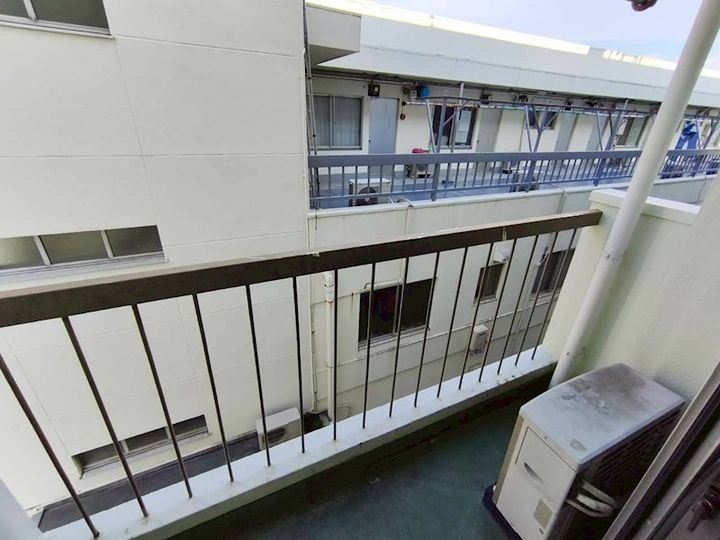 兵庫県神戸市灘区篠原中町6丁目の賃貸マンションの内装