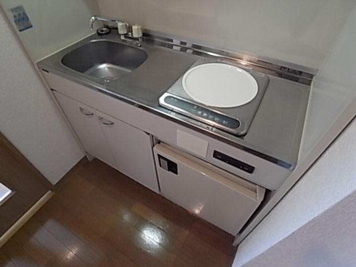 アミーグランコート三宮のキッチン