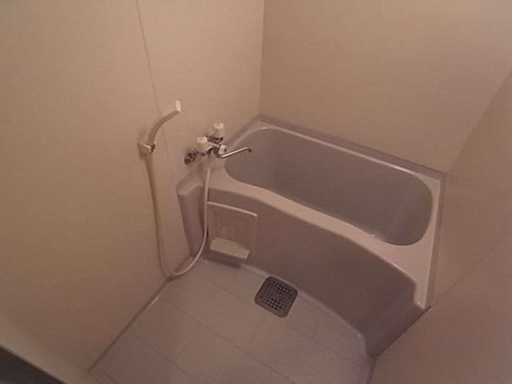 アミーグランコート三宮の風呂